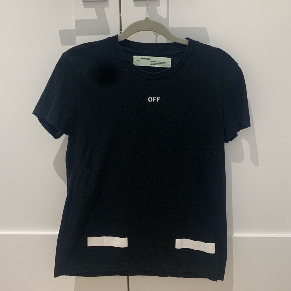 Off-white t shirt